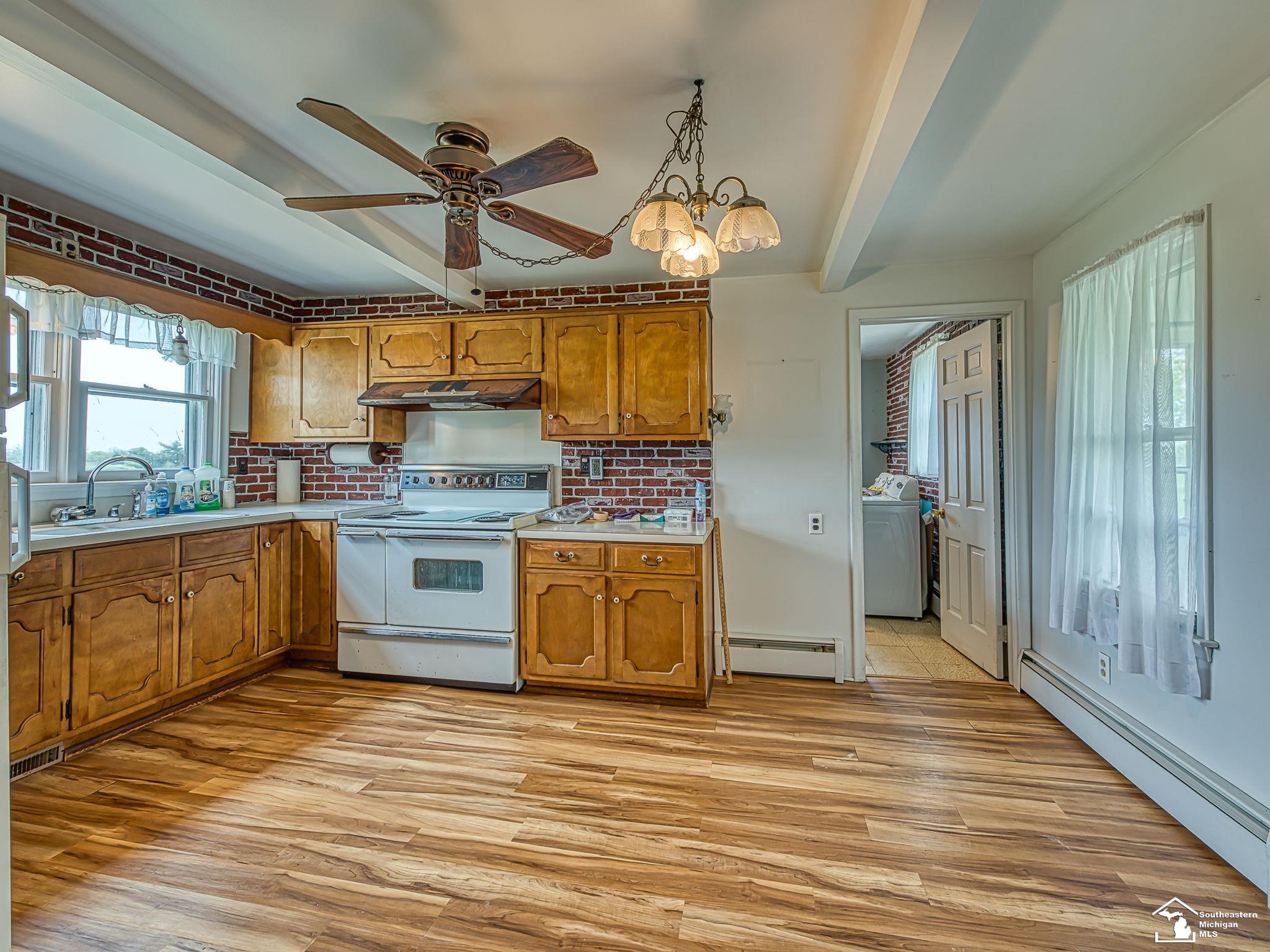 9248 Chinavare Road Newport, MI 48166 - Photo 7 of 54