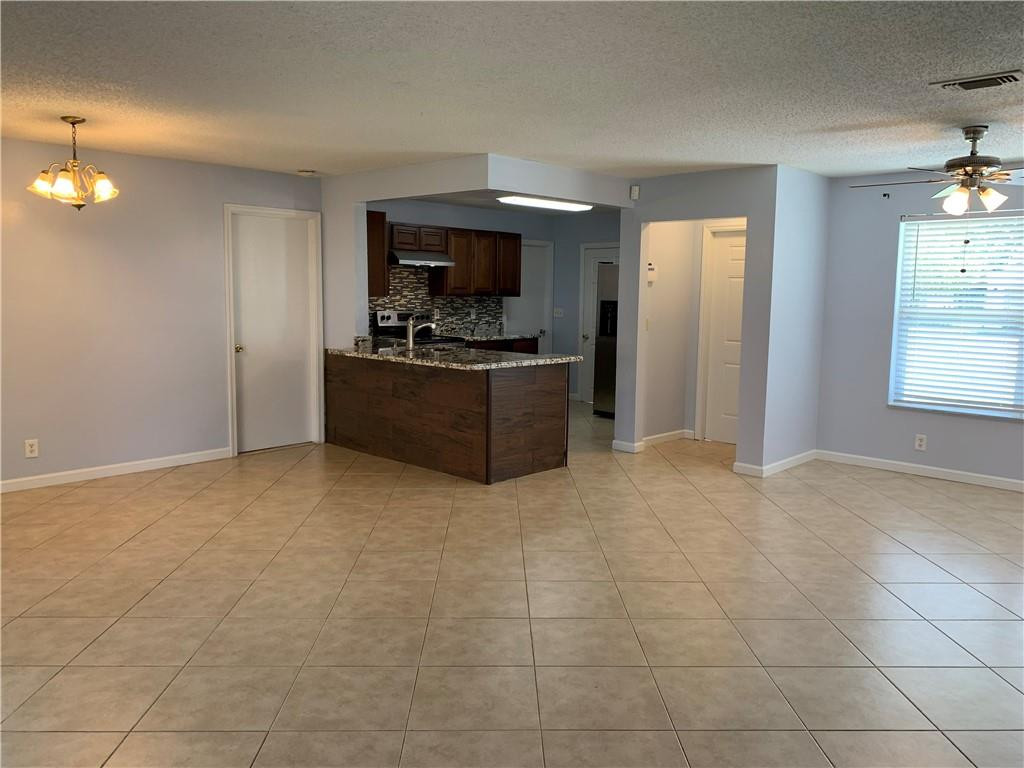 9481 Richmond Circle Boca Raton, FL 33434 - Photo 2 of 23 Photo 2