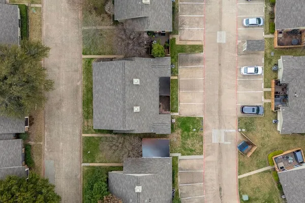 $219,900 | 1805 West Spring Creek Parkway, Unit BB1, Plano, TX 75023