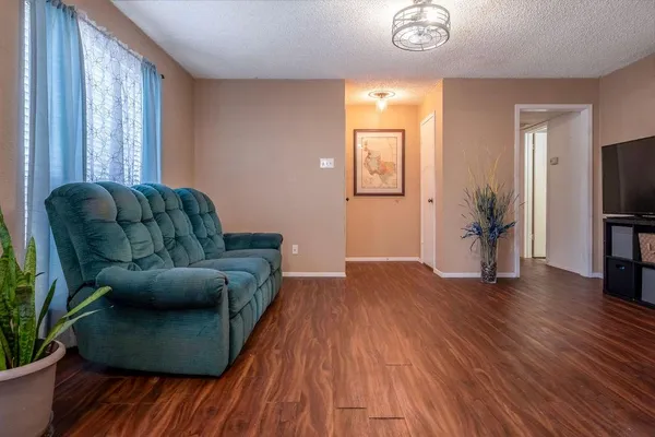 $219,900 | 1805 West Spring Creek Parkway, Unit BB1, Plano, TX 75023