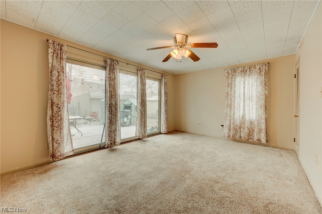 3574 Tullamore Road Cleveland, OH 44118 - Photo 15 of 35