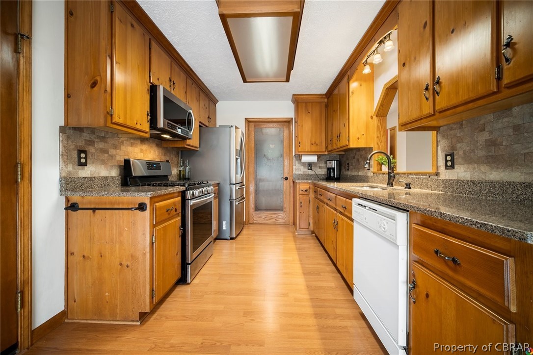 6342 Ark Road Gloucester, VA 23061 - Photo 29 of 40 Gallery Image 29