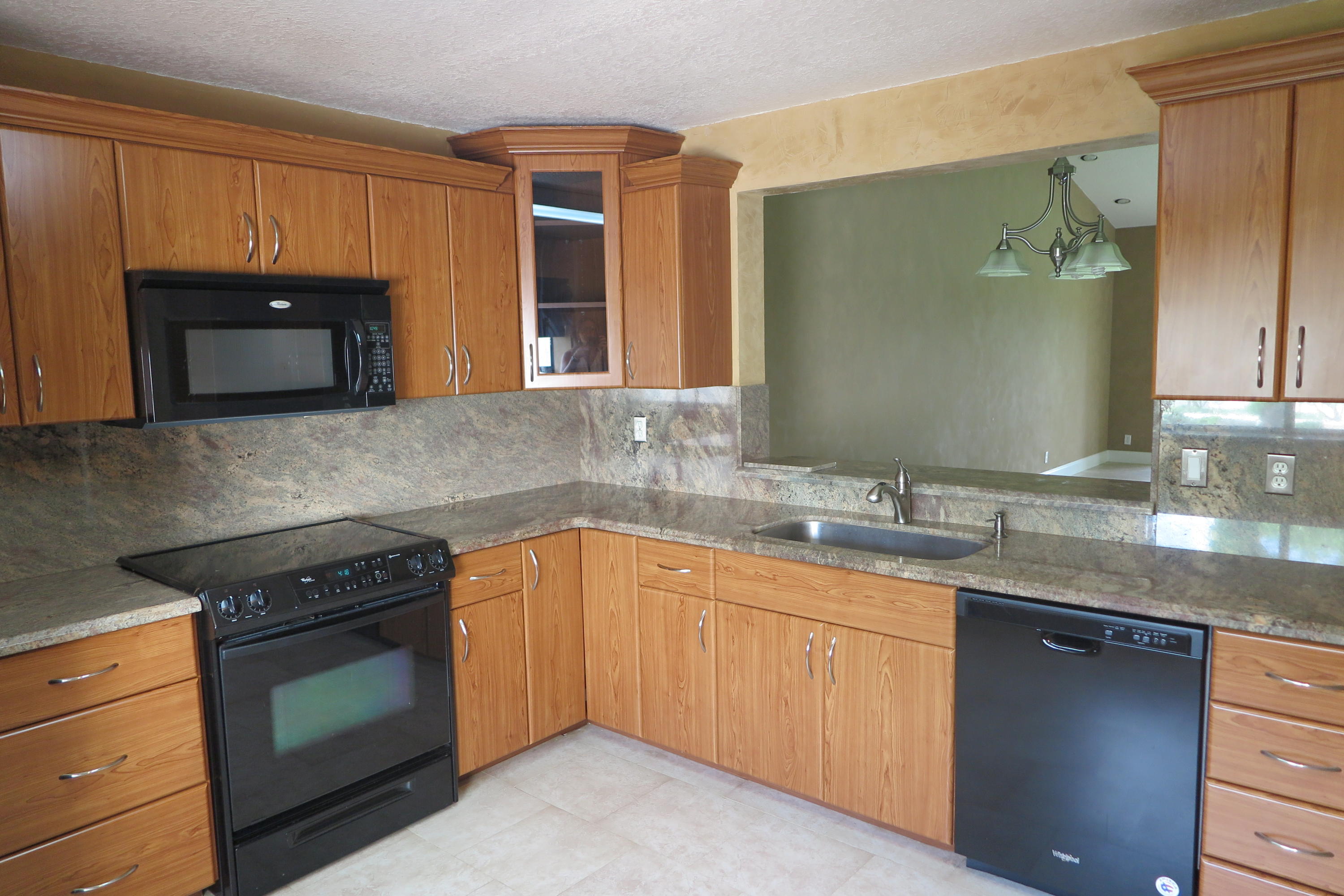 7708 La Mirada Drive Boca Raton, FL 33433 - Photo 11 of 27 kitchen