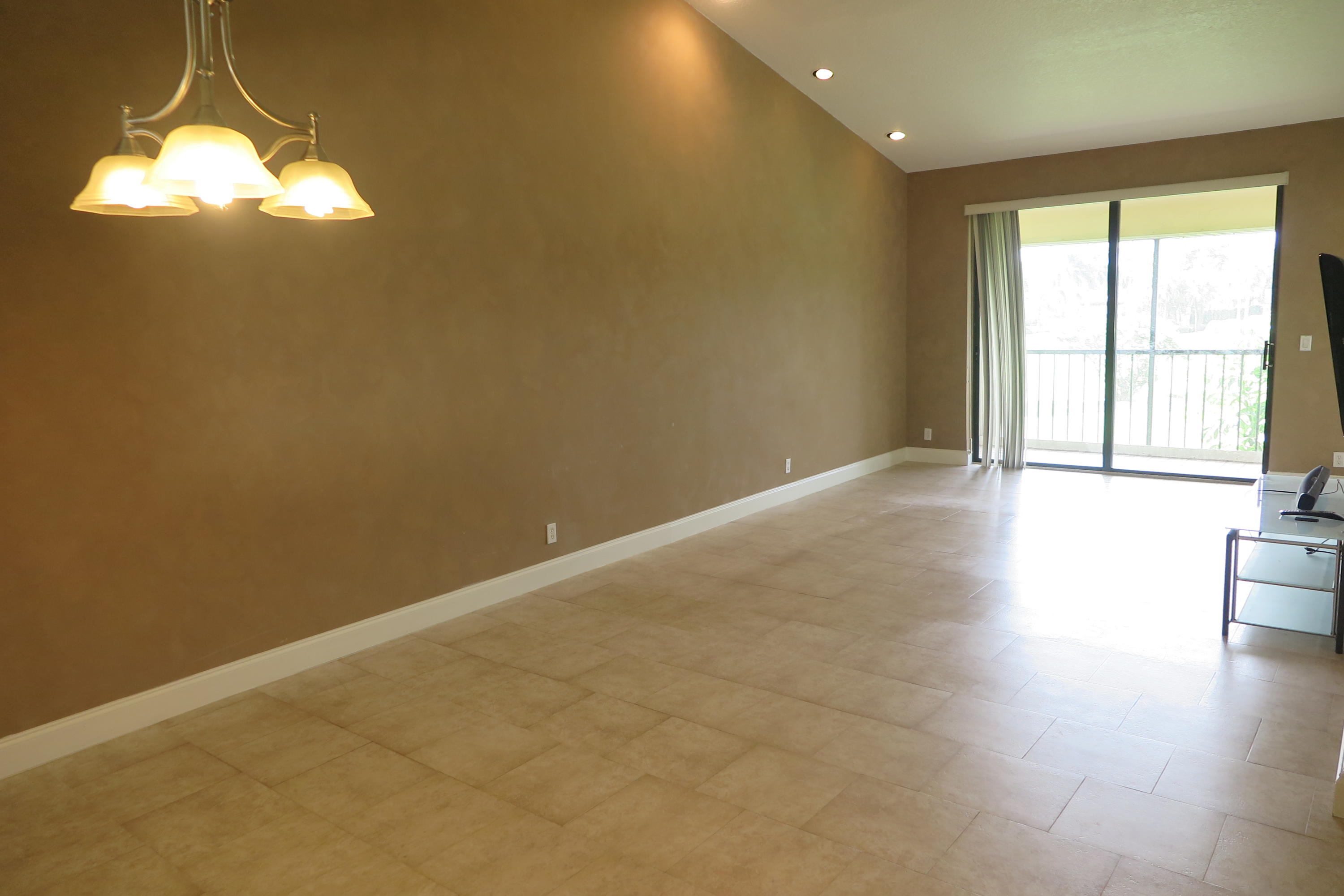 7708 La Mirada Drive Boca Raton, FL 33433 - Photo 6 of 27 living room