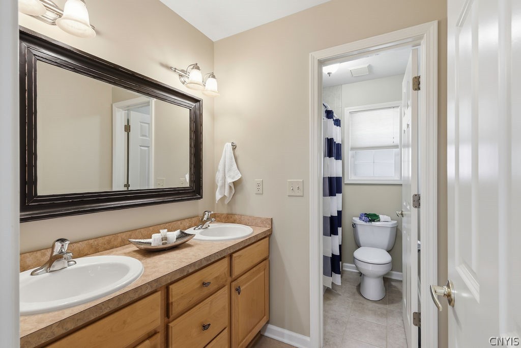 4551 Quarry Point Circle Clay, NY 13041 - Photo 30 of 47
