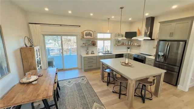 $589,000 | 1048 Lake Viking Terrace, Altamont, MO 64620