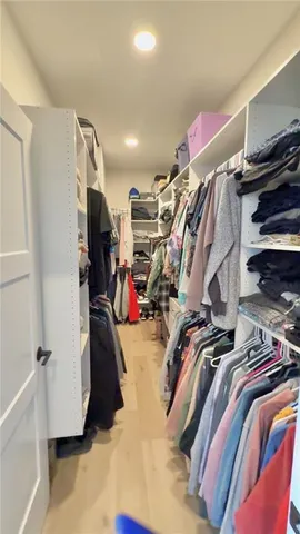 $589,000 | 1048 Lake Viking Terrace, Altamont, MO 64620