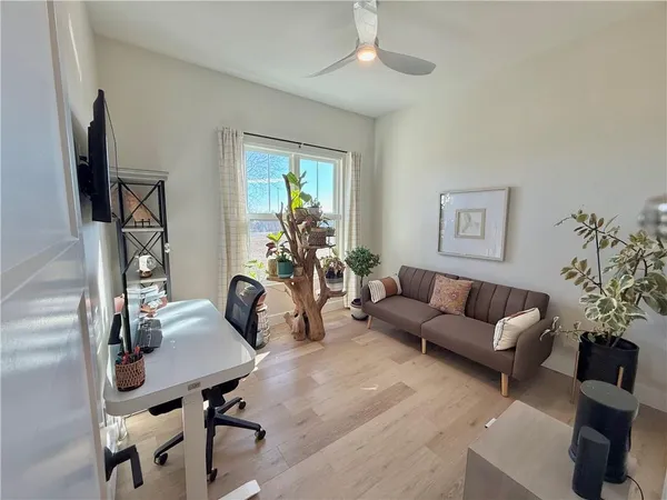 $569,000 | 1048 Lake Viking Terrace, Altamont, MO 64620