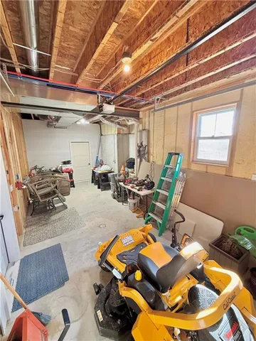 $589,000 | 1048 Lake Viking Terrace, Altamont, MO 64620