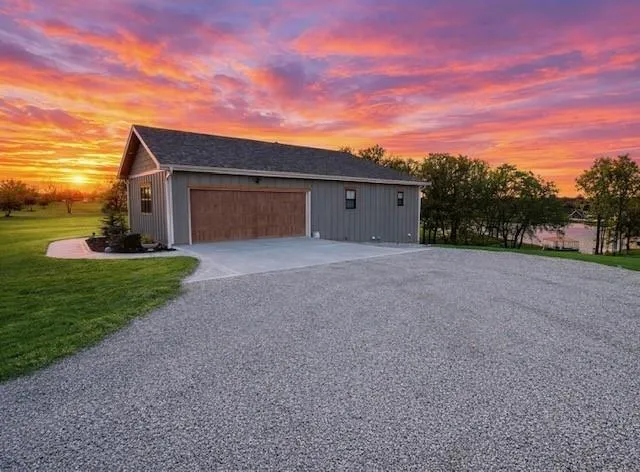 $589,000 | 1048 Lake Viking Terrace, Altamont, MO 64620