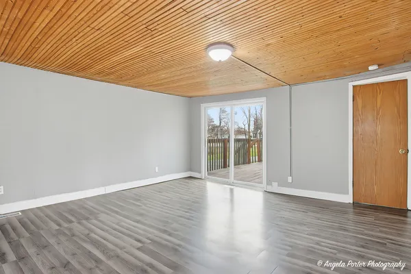 $340,000 | 320 East Washington Street, Round Lake Park, IL 60073