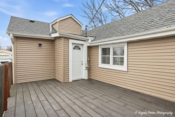 $340,000 | 320 East Washington Street, Round Lake Park, IL 60073