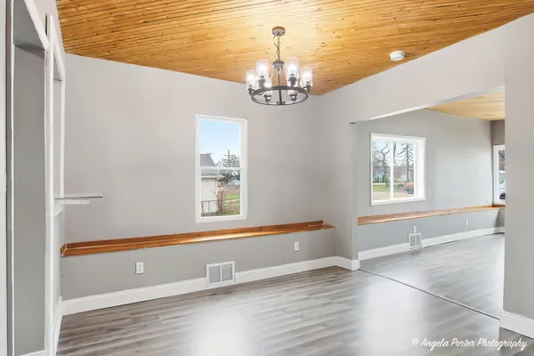 $340,000 | 320 East Washington Street, Round Lake Park, IL 60073