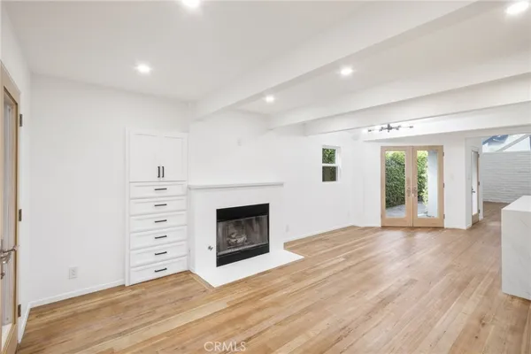 $10,500 | 404 Prospect Street, Newport Beach, CA 92663