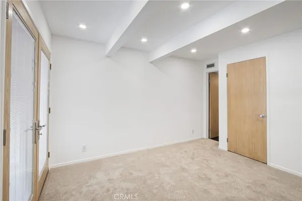 $10,500 | 404 Prospect Street, Newport Beach, CA 92663