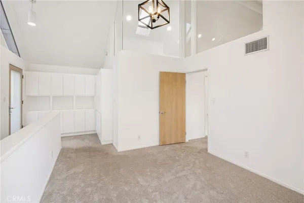 $10,500 | 404 Prospect Street, Newport Beach, CA 92663