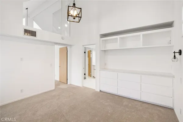 $10,500 | 404 Prospect Street, Newport Beach, CA 92663