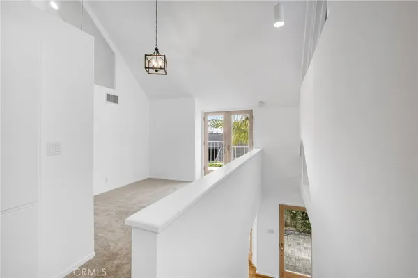 $10,500 | 404 Prospect Street, Newport Beach, CA 92663