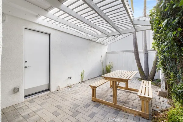 $10,500 | 404 Prospect Street, Newport Beach, CA 92663