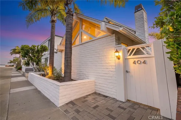 $10,500 | 404 Prospect Street, Newport Beach, CA 92663