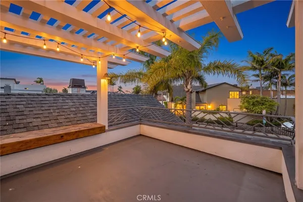 $10,500 | 404 Prospect Street, Newport Beach, CA 92663