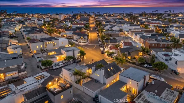 $10,500 | 404 Prospect Street, Newport Beach, CA 92663