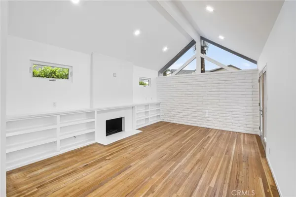 $10,500 | 404 Prospect Street, Newport Beach, CA 92663