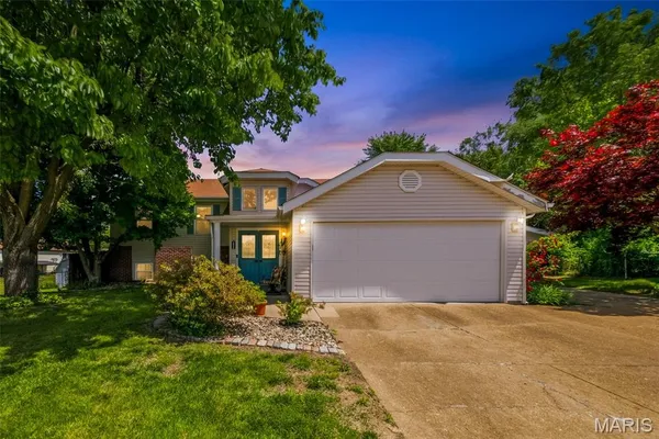 $250,000 | 2425 Farnham Court, Florissant, MO 63033