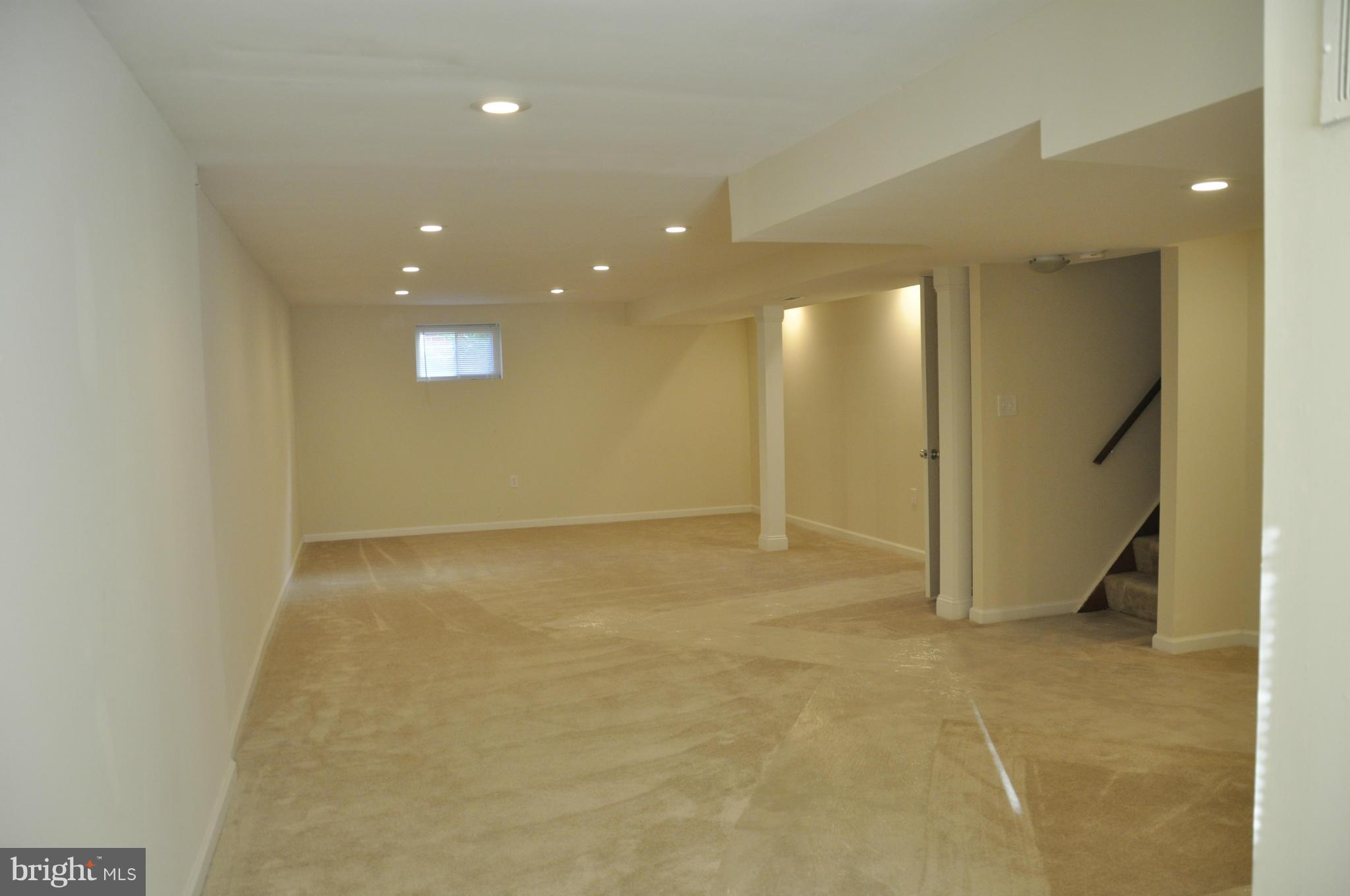 110 Hannes Street Silver Spring, MD 20901 - Photo 7 of 11 Interior (General)