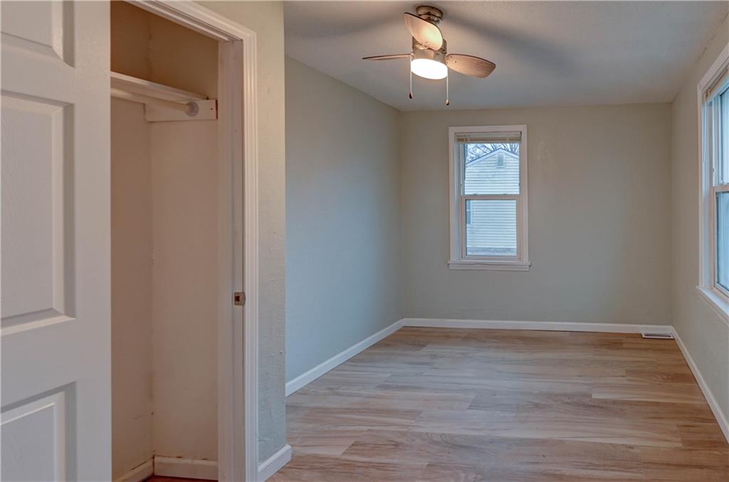 1204 East Salisbury Road Independence, MO 64050 - Photo 19 of 33