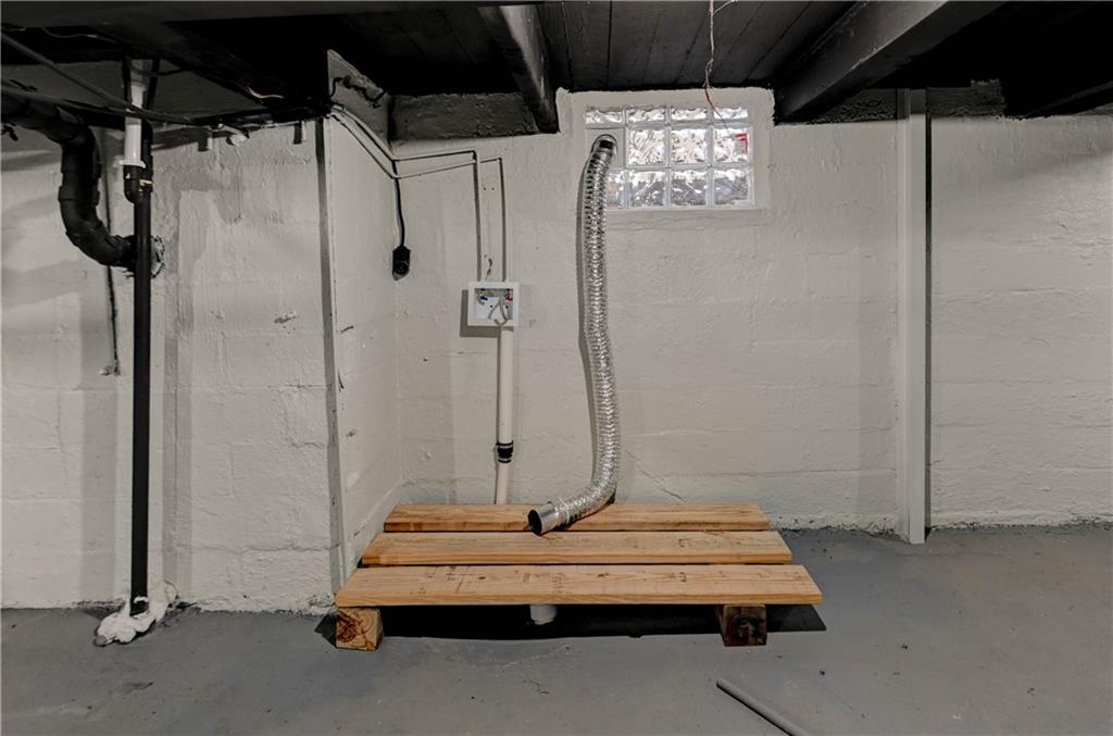 1204 East Salisbury Road Independence, MO 64050 - Photo 27 of 33