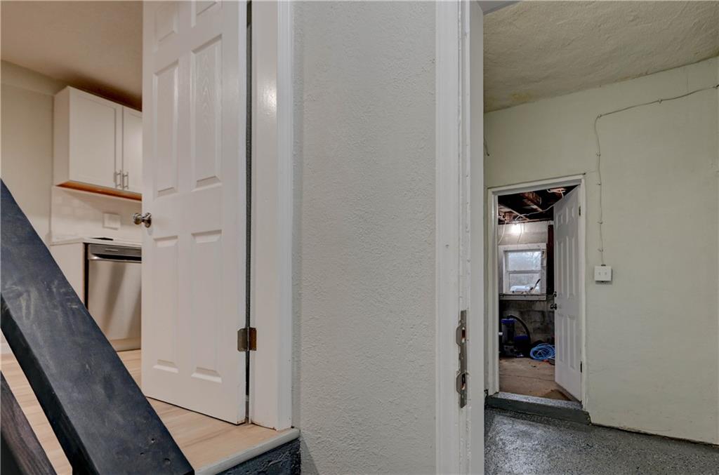 1204 East Salisbury Road Independence, MO 64050 - Photo 29 of 33