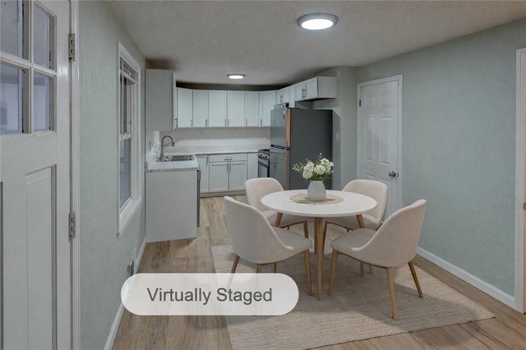 1204 East Salisbury Road Independence, MO 64050 - Photo 3 of 33