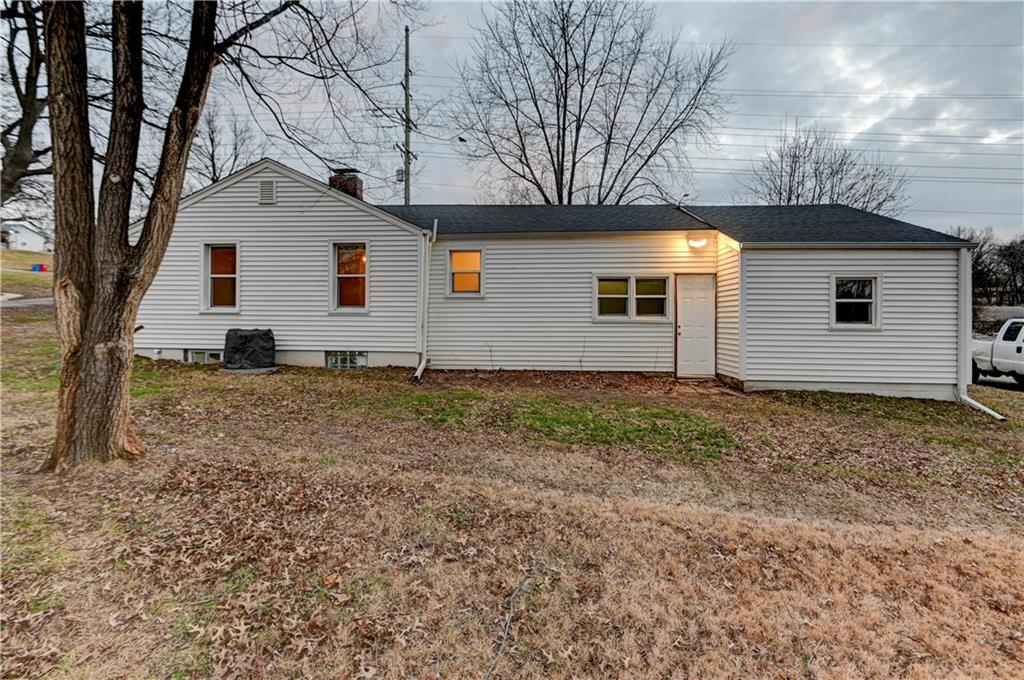 1204 East Salisbury Road Independence, MO 64050 - Photo 32 of 33