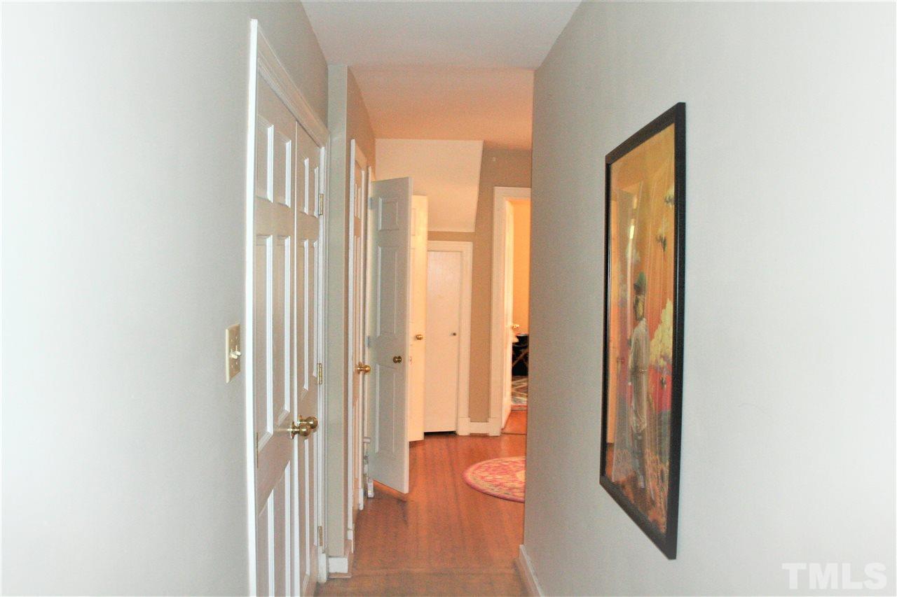 2803 Everett Avenue Raleigh, NC 27607 - Photo 19 of 26