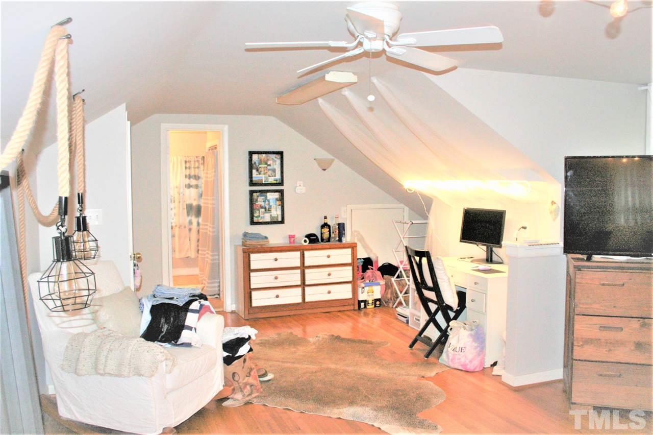 2803 Everett Avenue Raleigh, NC 27607 - Photo 21 of 26