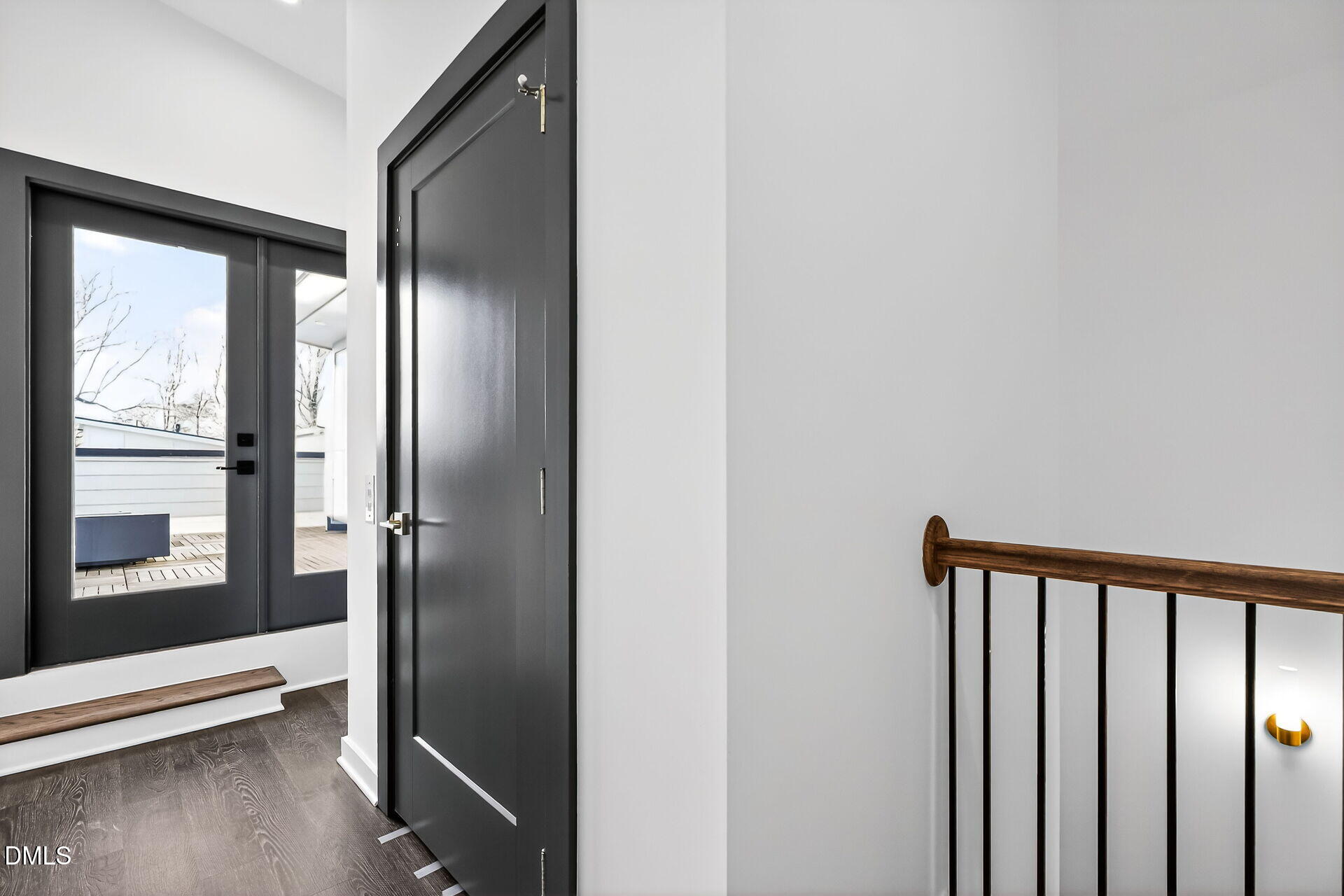 1521 1/2 Sunrise Avenue Raleigh, NC 27608 - Photo 26 of 37 a view of a balcony from an empty room