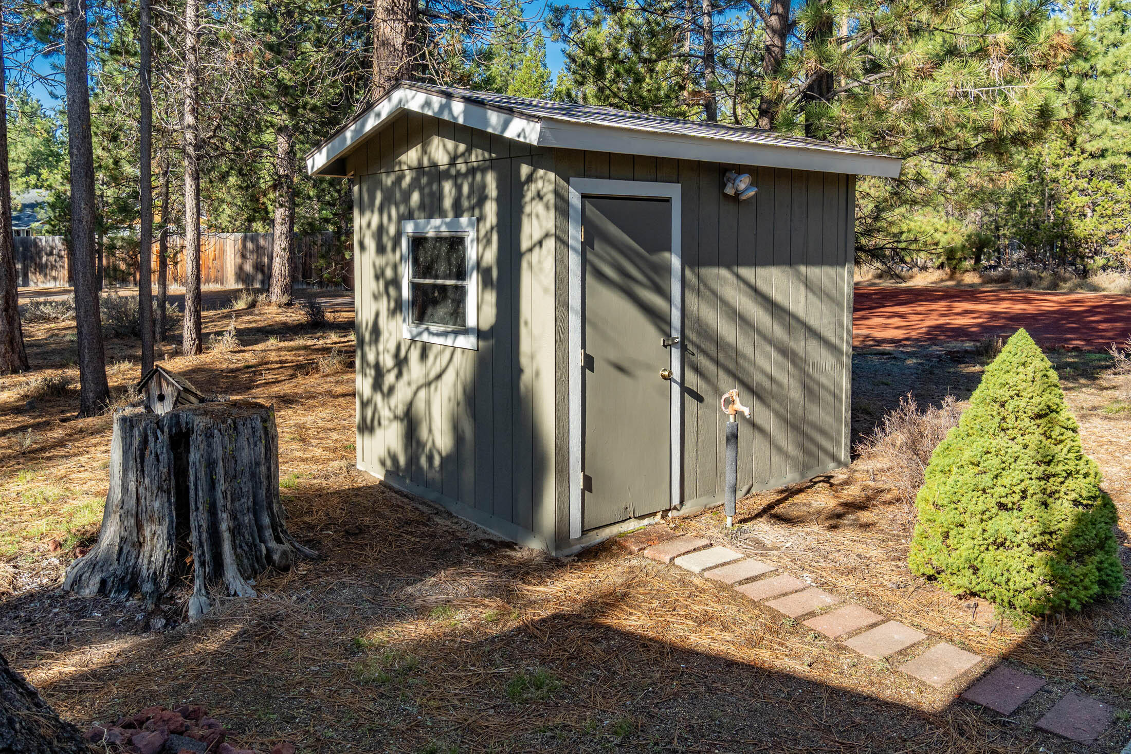 2706 Boone Circle La Pine, OR 97739 - Photo 25 of 32 2106 Boone Ct_0041