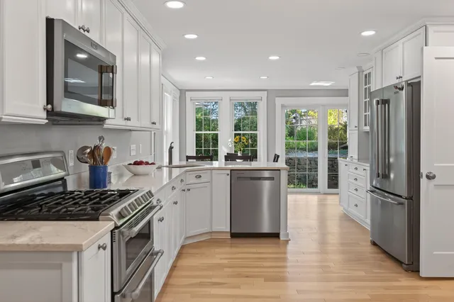 $1,245,000 | 6 Highland Street, Portland, ME 04102