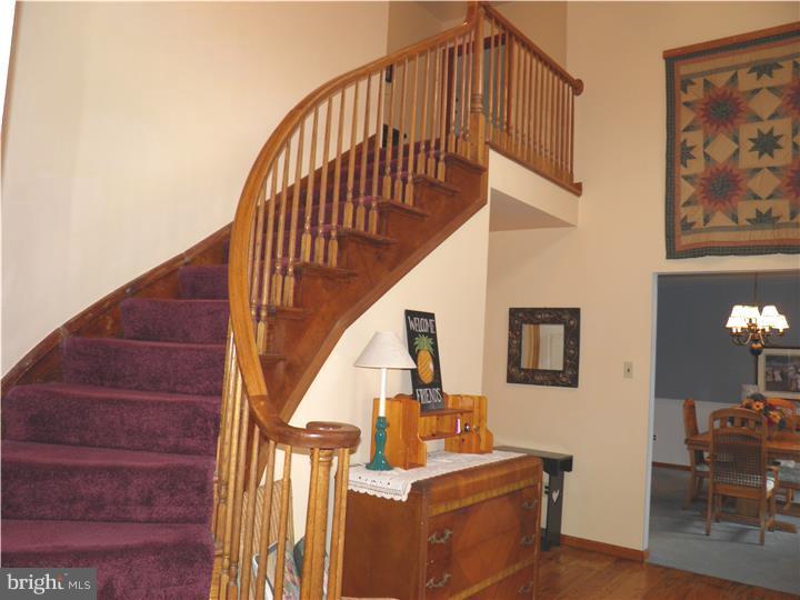 109 Salina Road Sewell, NJ 08080 - Photo 3 of 25 Foyer