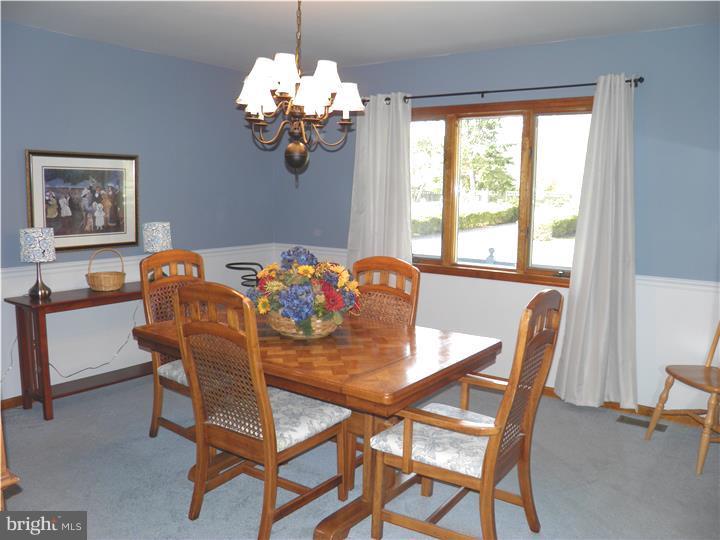109 Salina Road Sewell, NJ 08080 - Photo 8 of 25 Dining Room