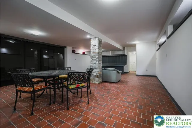 $2,000 | 335 Walnut Drive, Unit 1, Northampton, PA 18067