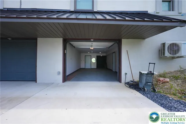 $2,000 | 335 Walnut Drive, Unit 1, Northampton, PA 18067