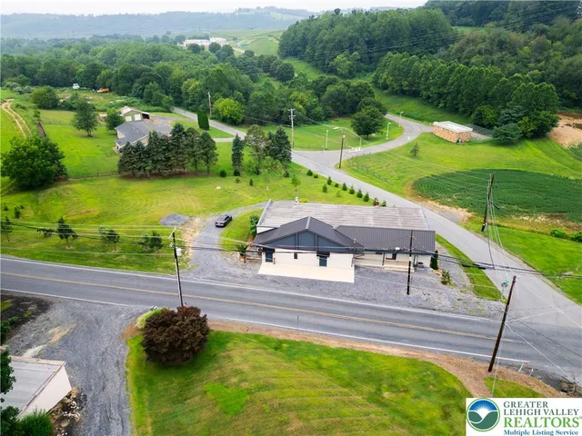 $2,000 | 335 Walnut Drive, Unit 1, Northampton, PA 18067