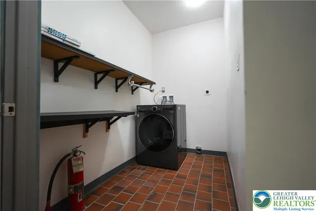 $2,000 | 335 Walnut Drive, Unit 1, Northampton, PA 18067