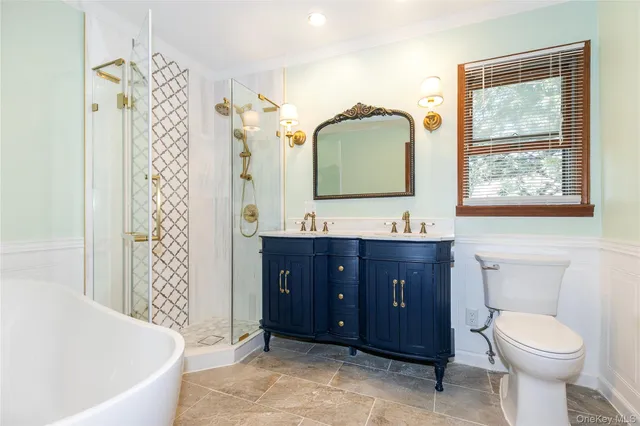 $1,588,000 | 73 Jayson Avenue, Great Neck, NY 11021