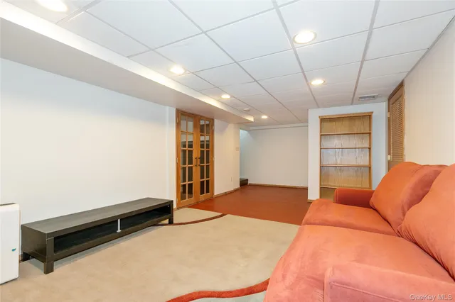 $1,588,000 | 73 Jayson Avenue, Great Neck, NY 11021