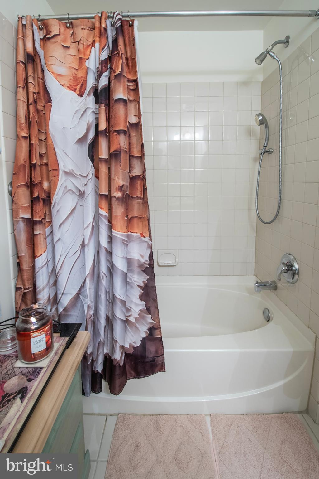 511 Mowat Circle Hamilton, NJ 08690 - Photo 27 of 46 a bathroom with a bathtub and shower