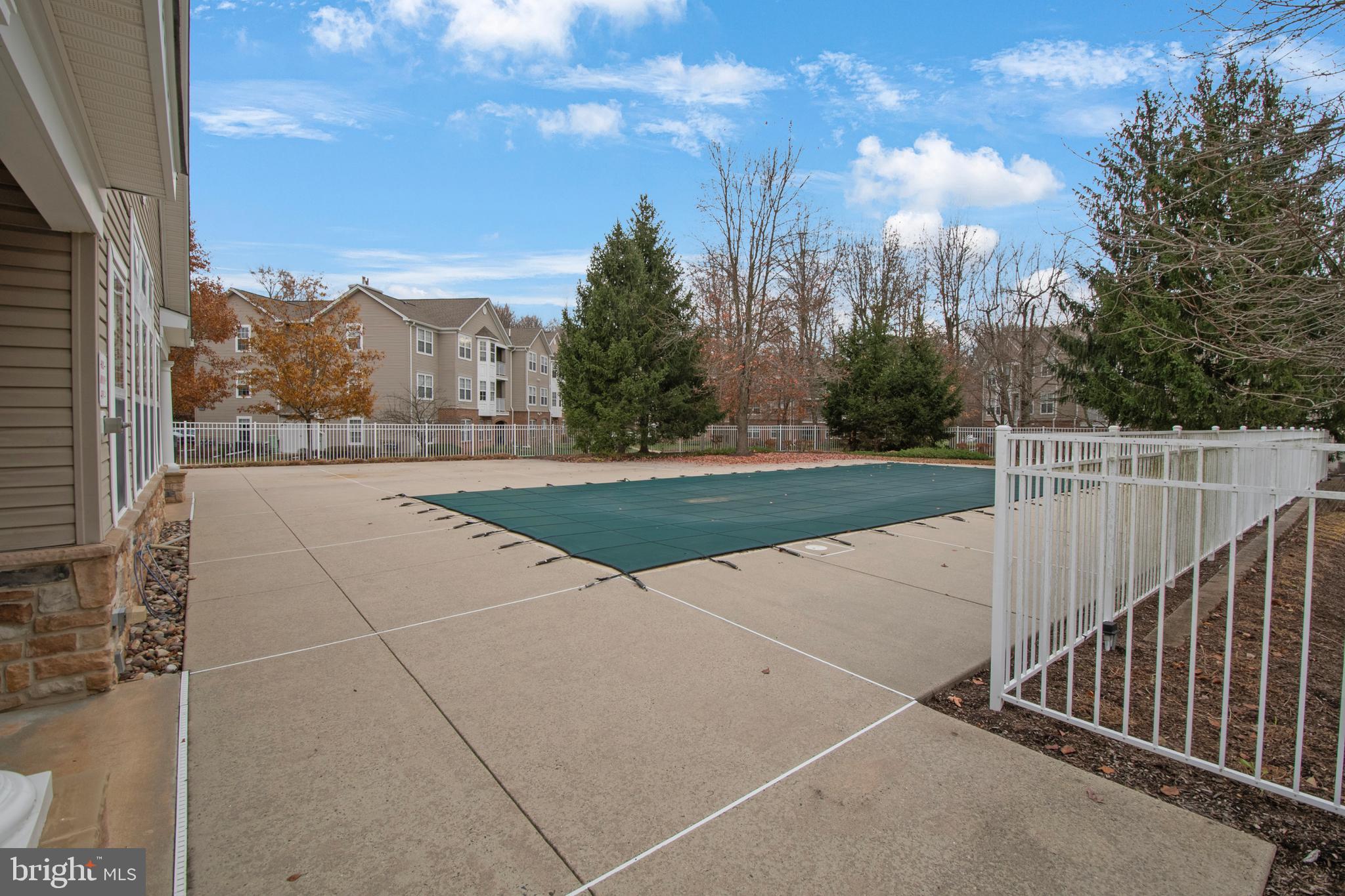 511 Mowat Circle Hamilton, NJ 08690 - Photo 39 of 46 a view of a terrace