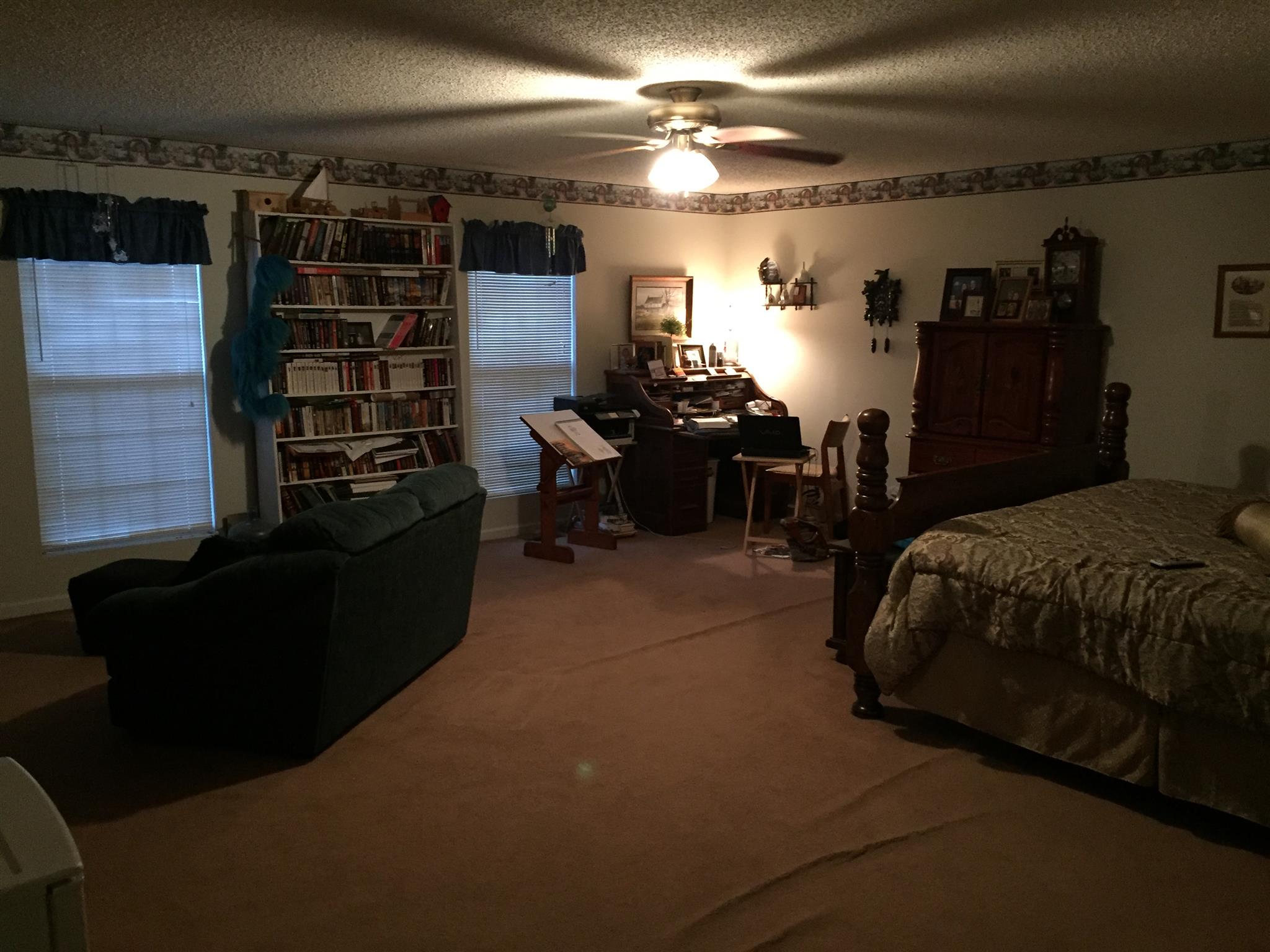 1990 Nancy Green Ridge Road Prospect, TN 38477 - Photo 11 of 28 Now this is a Master Bedroom!